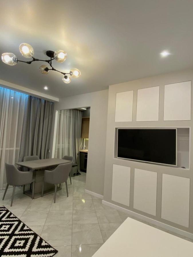 Vip Apartment In Odessa المظهر الخارجي الصورة